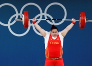 B体育体育官方-中国举重选手夺得女子举重银牌
