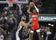 B体育体育网站入口-火箭大胜魔术，取得三连胜