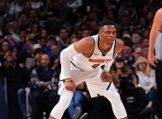 B体育体育竞技-鹈鹕主场击败开拓者，戴维斯强势表现的简单介绍