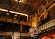 B体育体育vip注册-包含国际球员争夺篮球荣誉，一触即发，谁将笑到最后？的词条