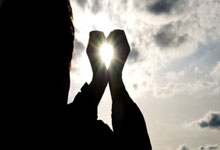 B体育体育亚洲官网-尤文图斯客场失利：豪门阵脚受挫，积分榜风云再起