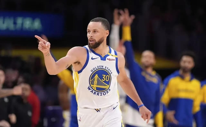 勇士遭遇失利,主场被逆转无缘胜利的简单介绍 勇士遭遇失利,主场被逆转无缘胜利的简单介绍