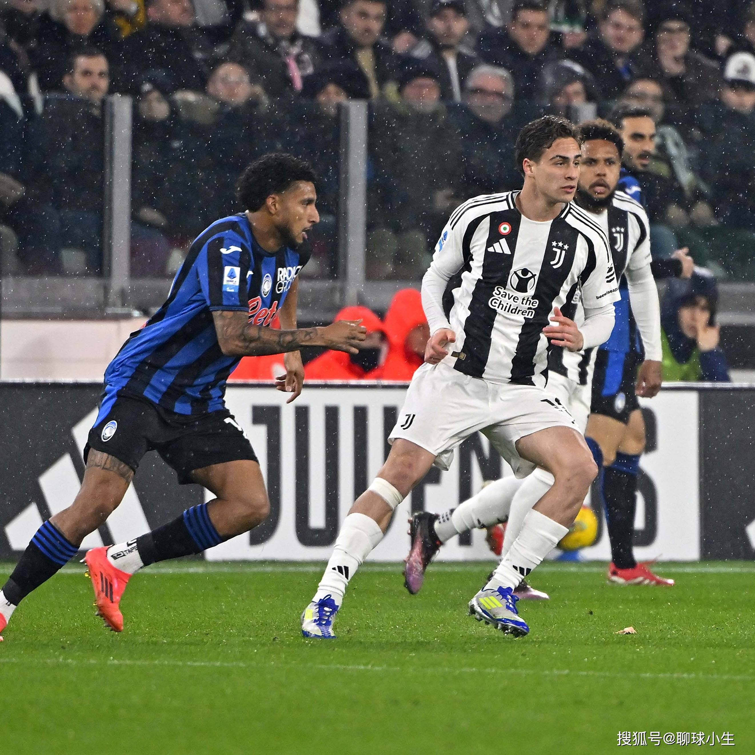 包含尤文图斯坐镇主场2-0轻松击败阿尔克马尔的词条