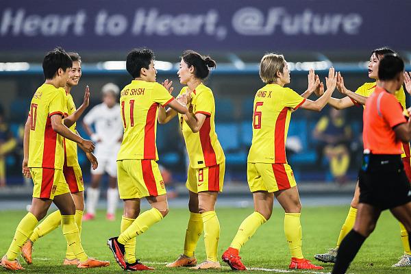 中国女足在关键比赛中展现出强大的实力 中国女足在关键比赛中展现出强大的实力