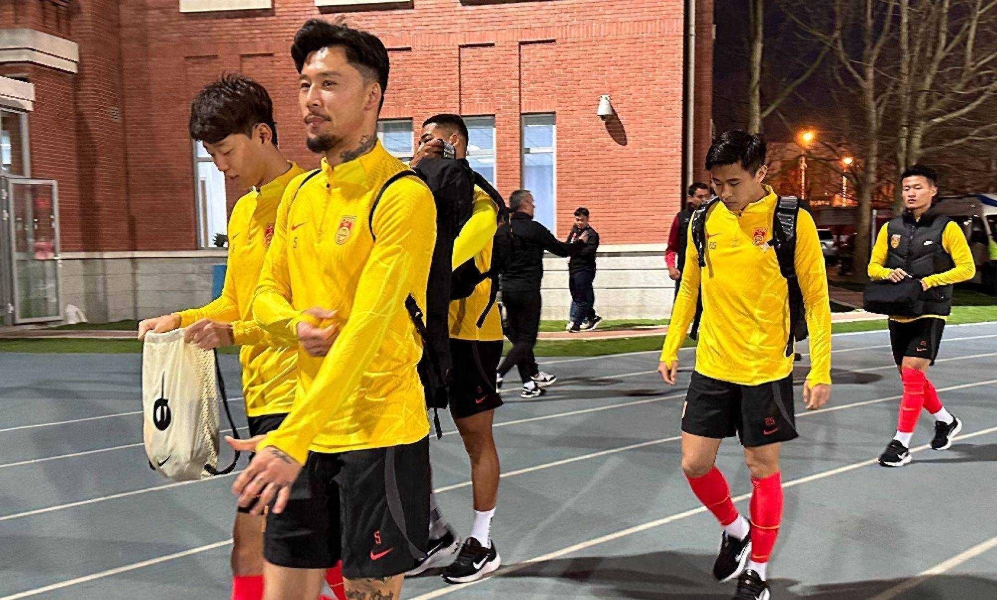 柏林联队备战备受关注,球迷期待胜利的简单介绍 柏林联队备战备受关注,球迷期待胜利的简单介绍