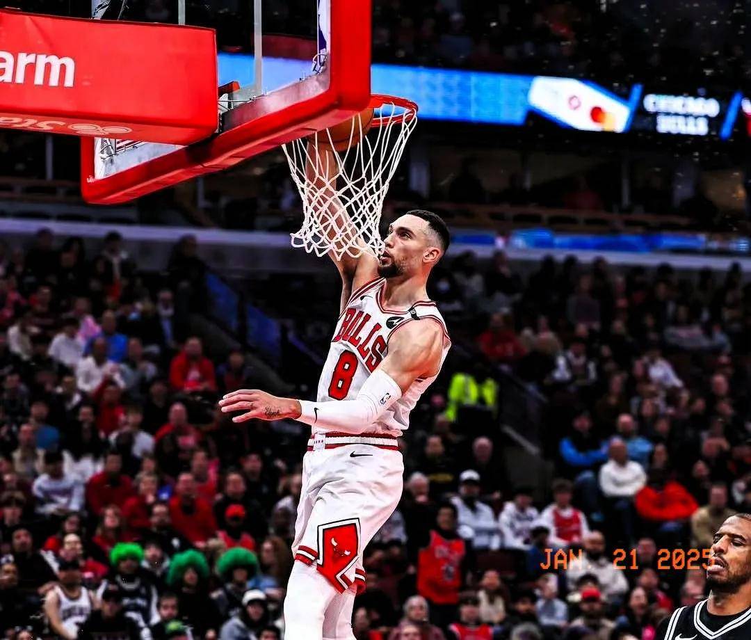 快船击败鹈鹕拉文砍下生涯新高得分燃烧赛场 快船击败鹈鹕拉文砍下生涯新高得分燃烧赛场