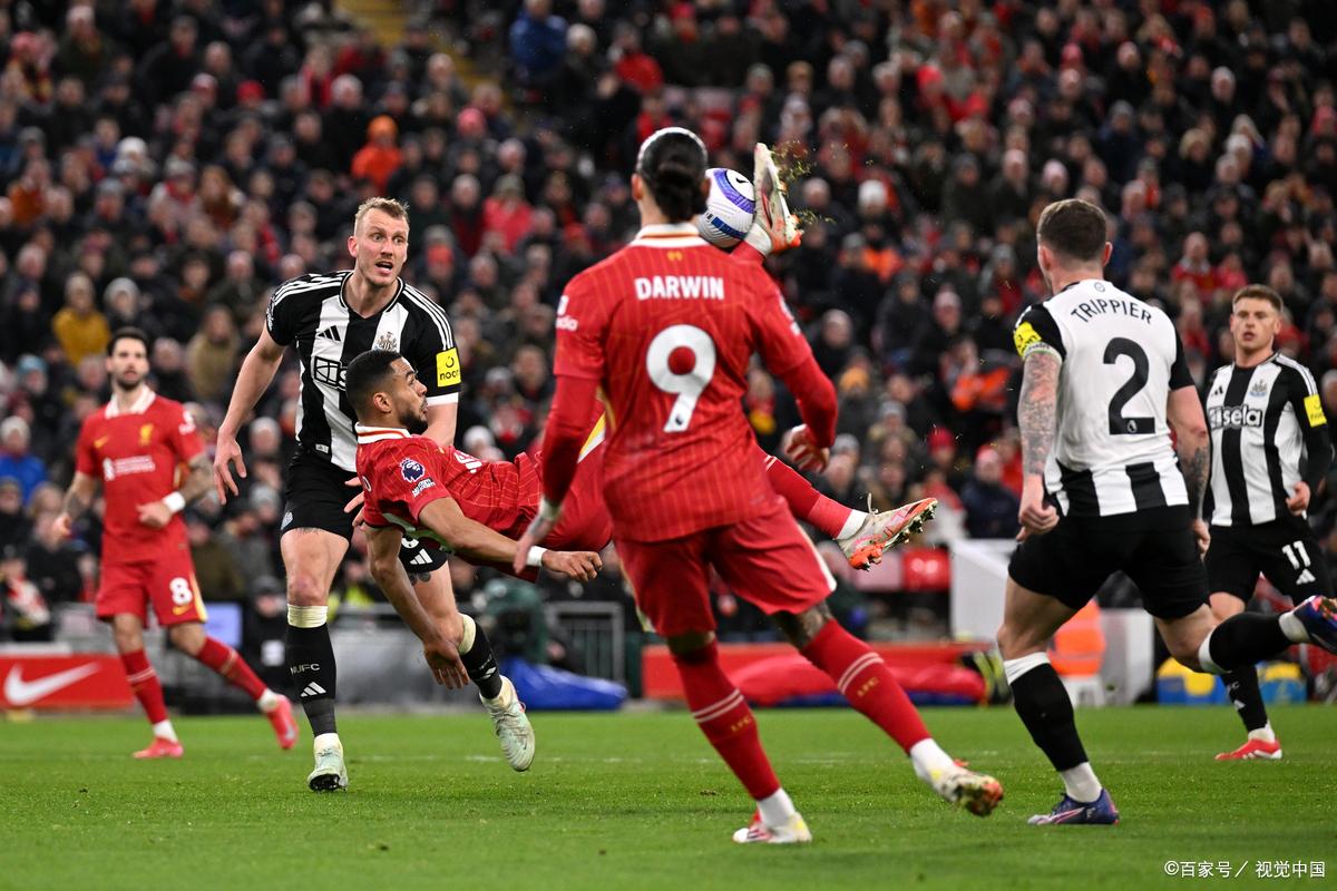 包含重返领跑:巴黎圣日耳曼主场大胜利物浦,暂居法甲榜首的词条 包含重返领跑:巴黎圣日耳曼主场大胜利物浦,暂居法甲榜首的词条