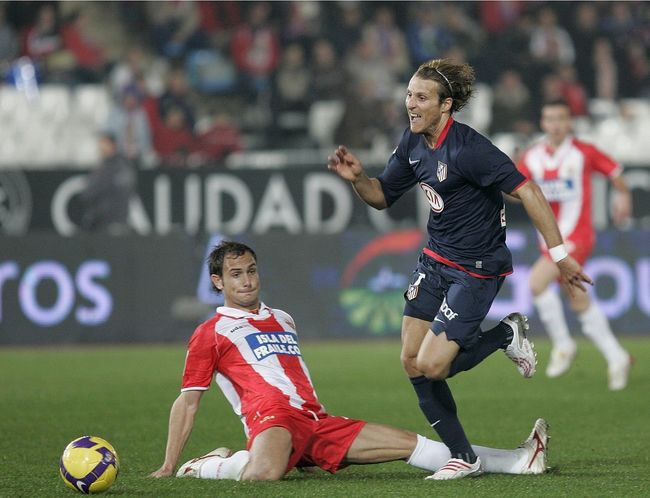 水晶宫力挽狂澜阿尔克马尔斗志昂扬的简单介绍 水晶宫力挽狂澜阿尔克马尔斗志昂扬的简单介绍