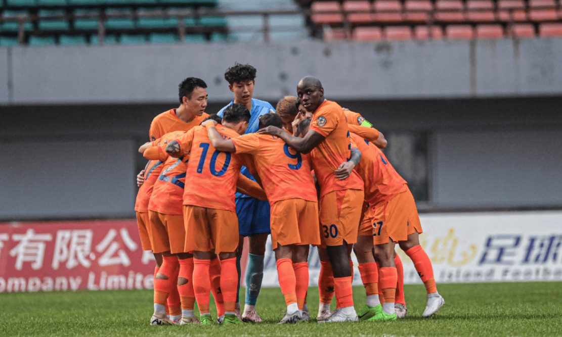 快节奏比赛中一支球队以势不可挡之势夺冠的简单介绍 快节奏比赛中一支球队以势不可挡之势夺冠的简单介绍