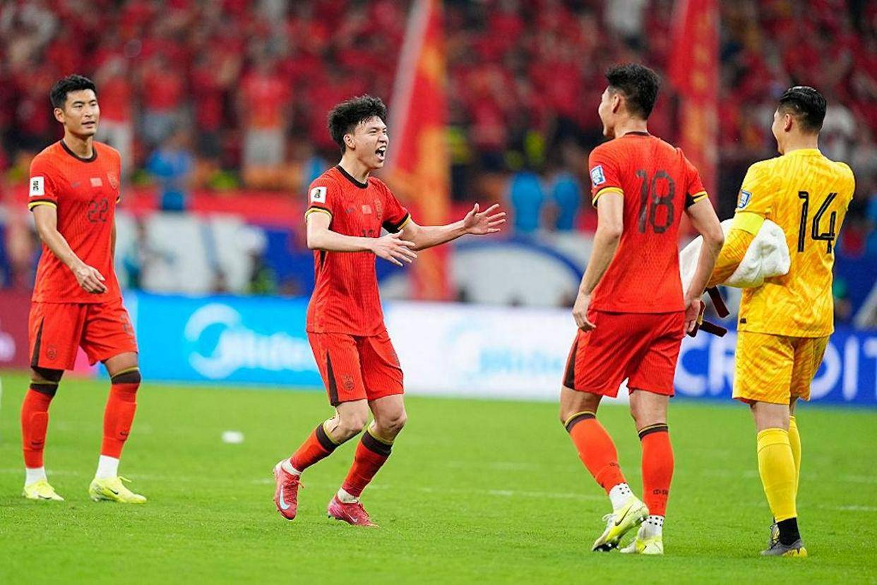 东亚球队攀升至亚洲足坛巅峰 东亚球队攀升至亚洲足坛巅峰