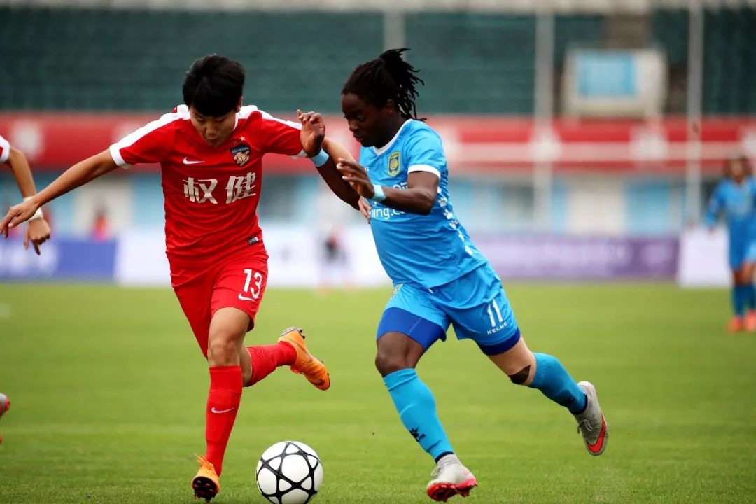 包含罗马尼亚女足展现团队合作力夺得冠军的词条 包含罗马尼亚女足展现团队合作力夺得冠军的词条